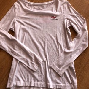 White long sleeve vineyard vines top